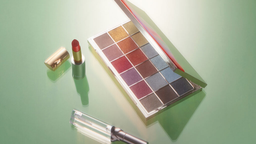 BYREDO Vesuvio: Η νέα παλέτα σκιών εμπνευσμένη από τον Βεζούβιο και τη μεσογειακή μαγεία